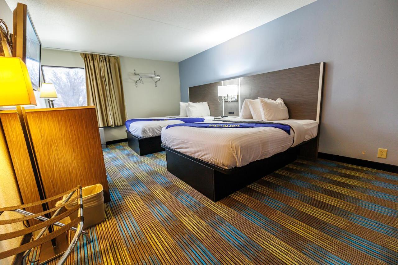 New Victorian Inn & Suites Omaha Kültér fotó