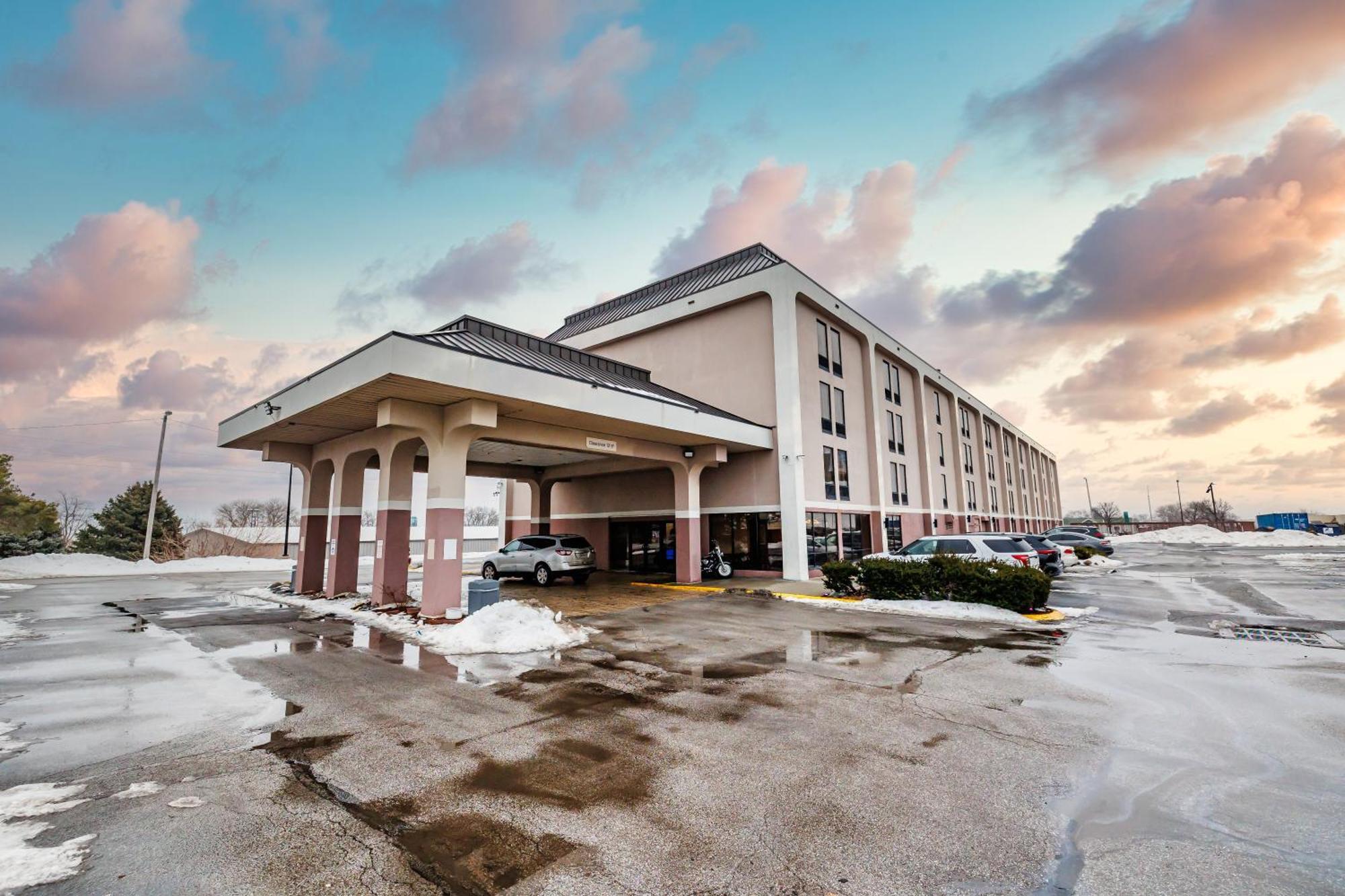 New Victorian Inn & Suites Omaha Kültér fotó