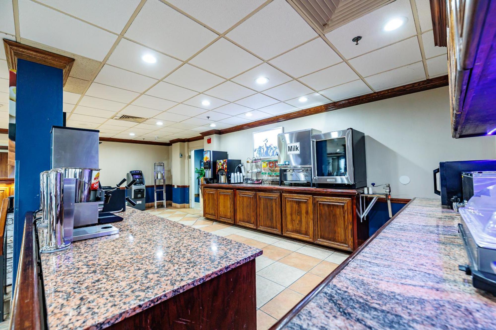 New Victorian Inn & Suites Omaha Kültér fotó